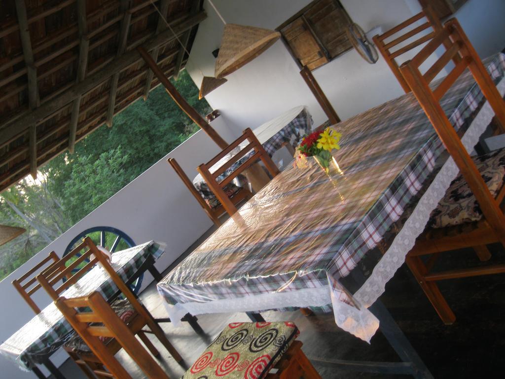 Apartmán Sunshine Cafe Tangalle Exteriér fotografie