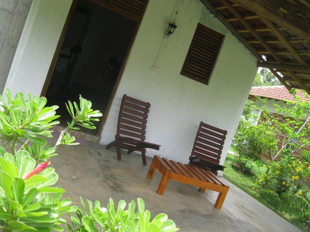 Apartmán Sunshine Cafe Tangalle Exteriér fotografie